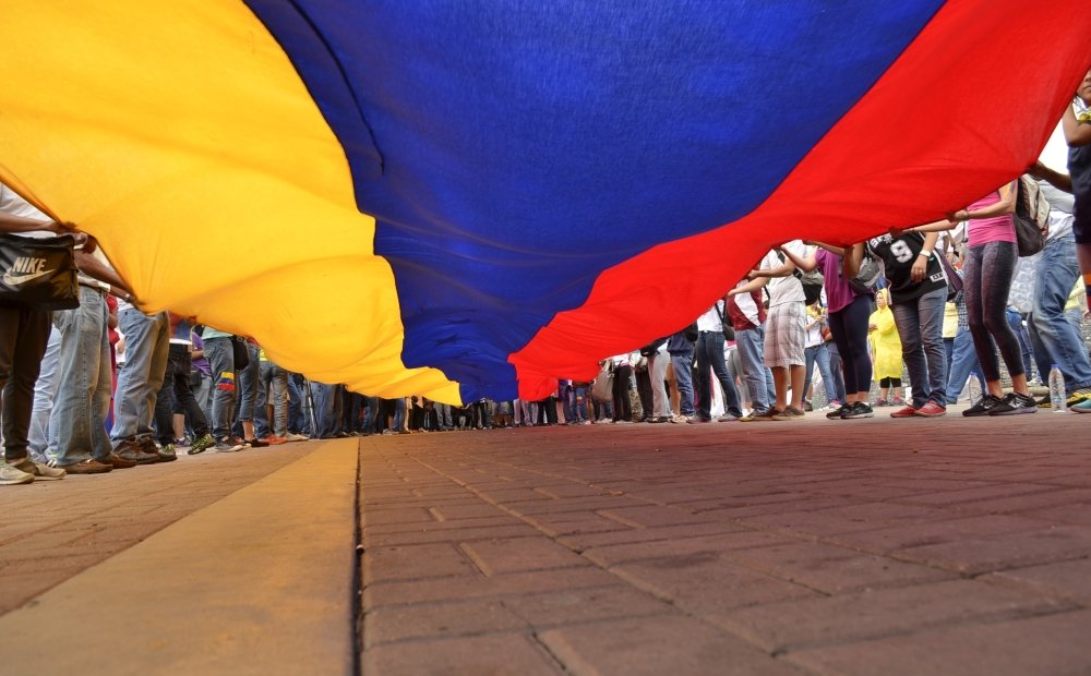 Ongoing Crisis in Venezuela: Political and Economic Dimensions