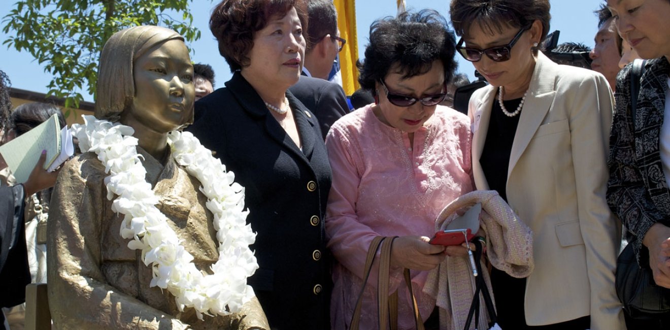 Unveiling of Comfort Women Memorial by Melissa Wall, Flickr