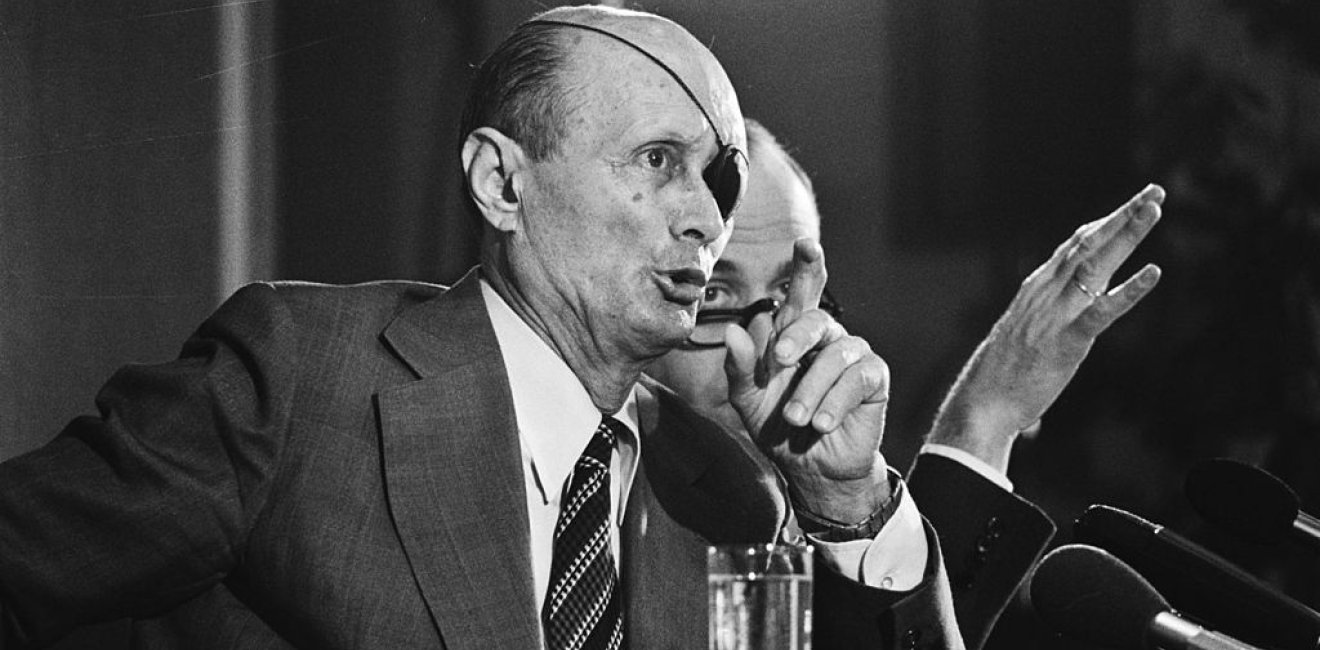 Moshe Dayan