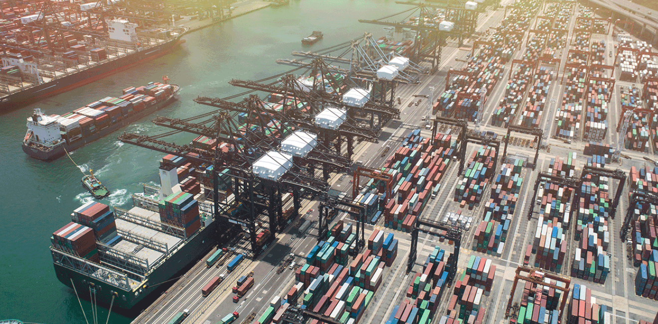 Shipyard with containers