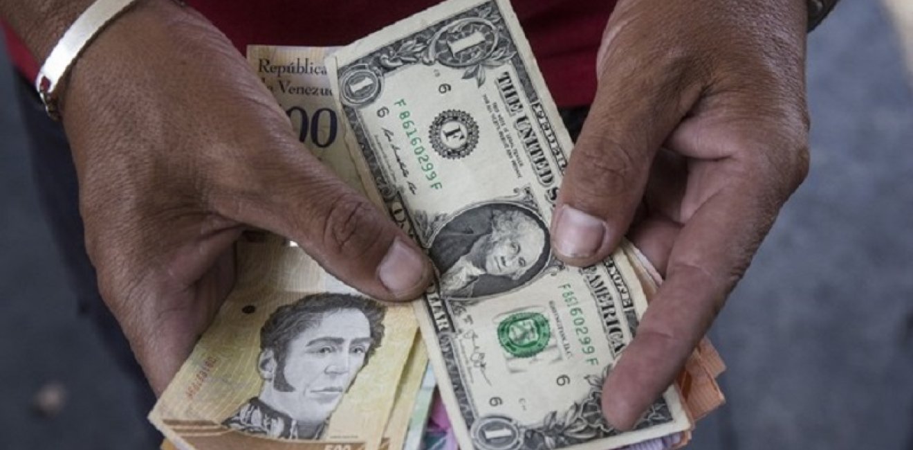 Image- Dollar y Bolivar