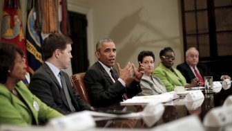 U.S. President Barack Obama talks to journalists during a meeting with small business leaders to discuss the importance of the reauthorization of the Export-Import Bank, at the White House in Washington July 22, 2015. Obama on Wednesday urged lawmakers to renew the charter for the U.S. Export-Import Bank before leaving for an August break, telling reporters that small and large businesses alike have been hurt by the lapse in new loan guarantees and trade insurance. REUTERS/Carlos Barria