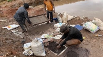 Cobalt miners in the DRC 