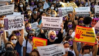 Women Protest Istanbul