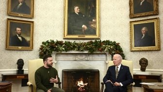 Zelensky and Biden in meeting