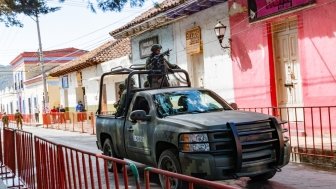 Chiapas, México. February 14, 2016. A military truck with soldiers on board drives through the streets of Chiapas a day before the arrival of Pope Francis, during his visit to Mexico.Chiapas, México. February 14, 2016. A military truck with soldiers on board drives through the streets of Chiapas a day before the arrival of Pope Francis, during his visit to Mexico.