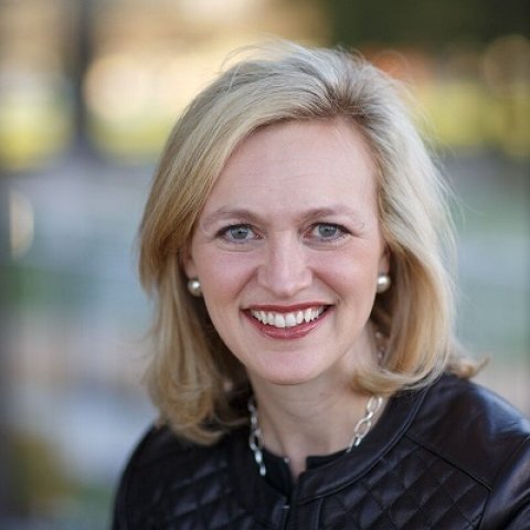 Laura Cox Kaplan