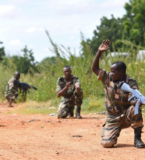 Members of the Forces Armées Nigeriennes, Nigerian Armed Forces, Genie Unit respond to a simulated threat during an Improvised Explosive Device Awareness Course in Niamey, Niger, Oct. 11, 2019. During the week-long course, the 768th Expeditionary Air Base Squadron explosive ordnance disposal team and Security Forces air advisors taught FAN personnel valuable skills for deployed environments such as how to locate and react to an IED, how to set up a cordon and the procedures to clear an area.