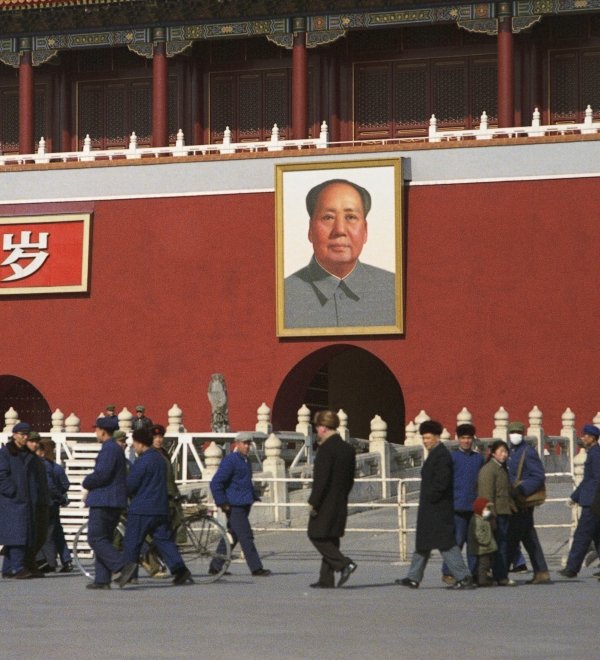 Mao Zedong portrait over Tiananmen Square