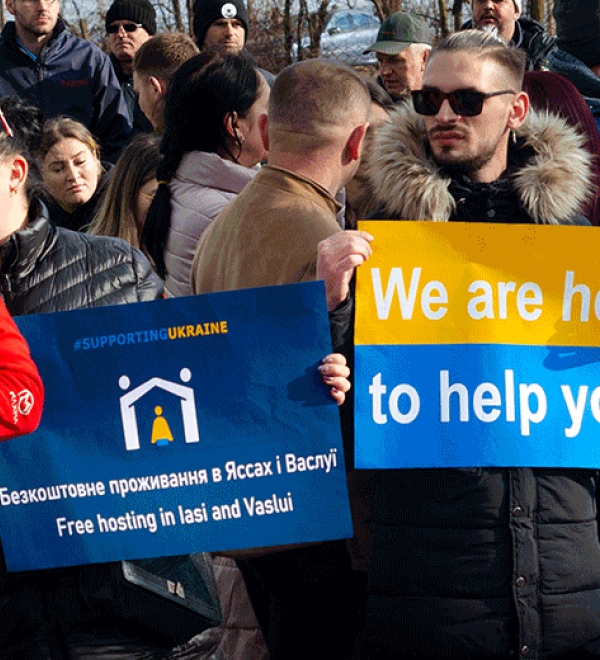 Individuals Welcoming Ukrainian Refugees