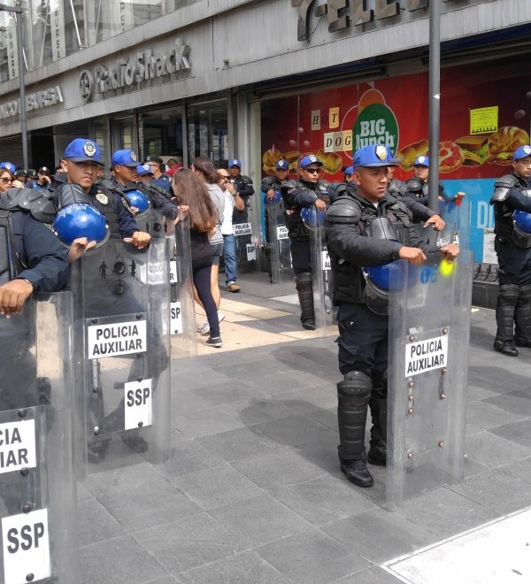 Policia auxiliar Mexico