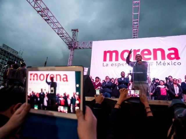 AMLO at a Morena rally