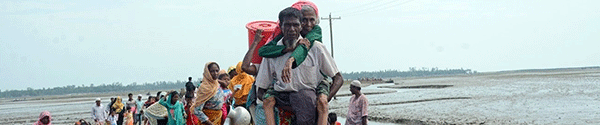 Thousands of Rohingya citizens fleeing from Myanmar are crossing the Bangladesh border at Teknaf and entering Rohingya camps, 2017, Cox's Bazar, Bangladesh.