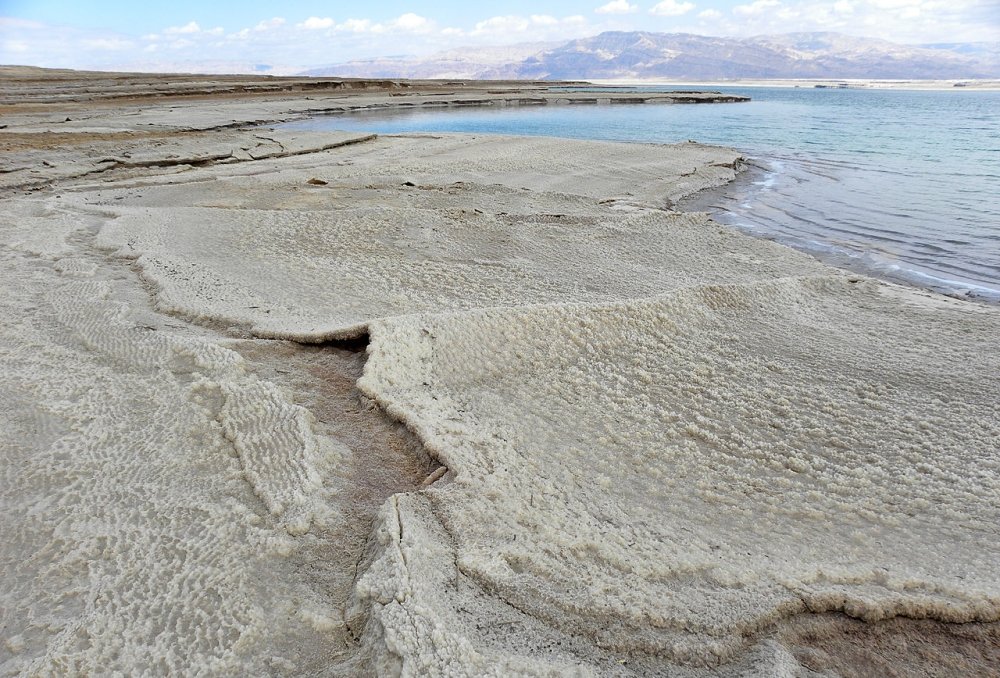 Thirsty Planet: How Water Can be a Source of Conflict or Cooperation
