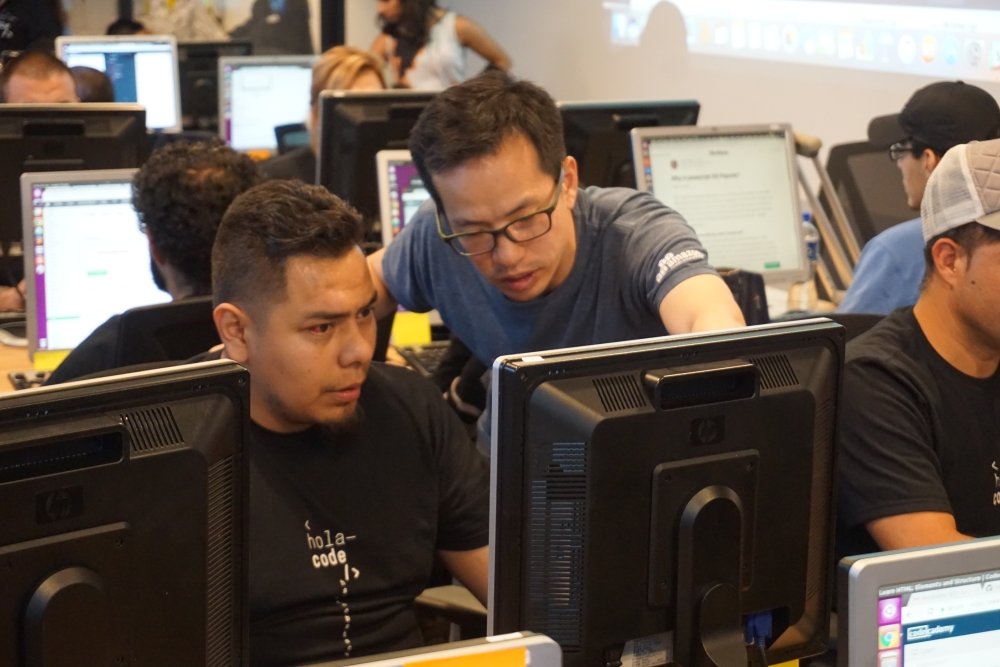 Tapping into Tech: How one organization is connecting returned Mexicans and migrants in Mexico to jobs in the tech industry