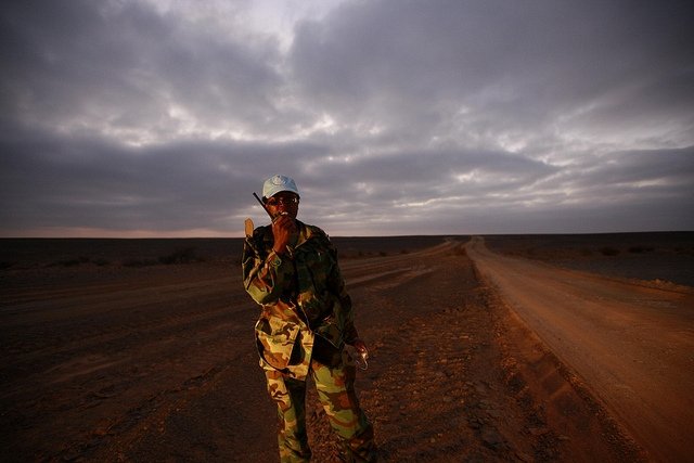 A Ghanaian peacekeeper with the UN Mission for the Referendum in Western Sahara (MINURSO)