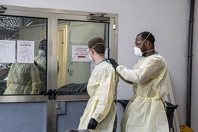 640px-COVID-19_Mitigation_on_the_Horn_of_Africa_200426-N-LO372-0112_(49898558756)