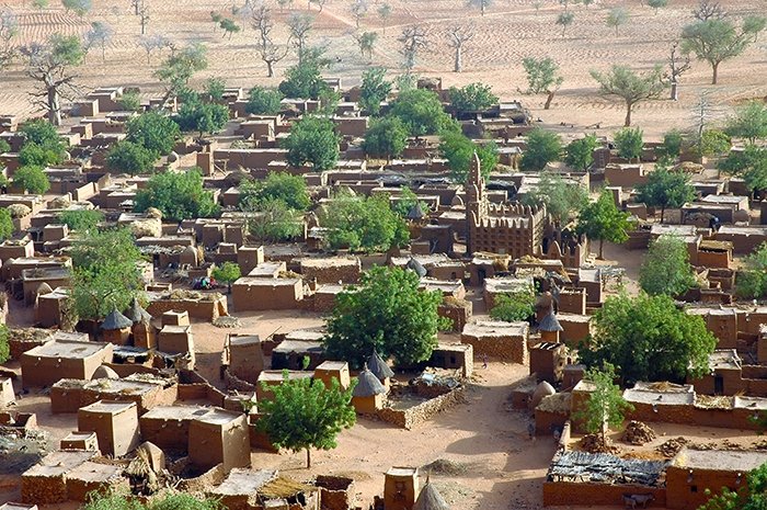 Dogon village in Mali_700