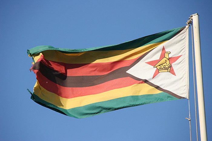 Zimbabwe flag att T Feuerborn w700