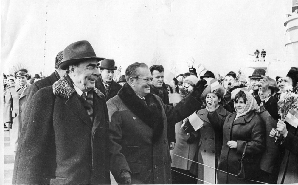Leonid Brezhnev meets Josip Broz Tito, 1973