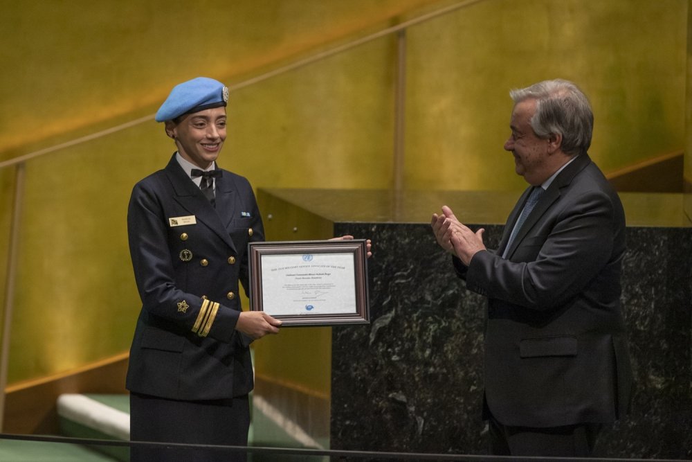 Brazilian Navy Officer Receives UN Gender Advocate Award, Shows Why Women Peacekeepers Matter