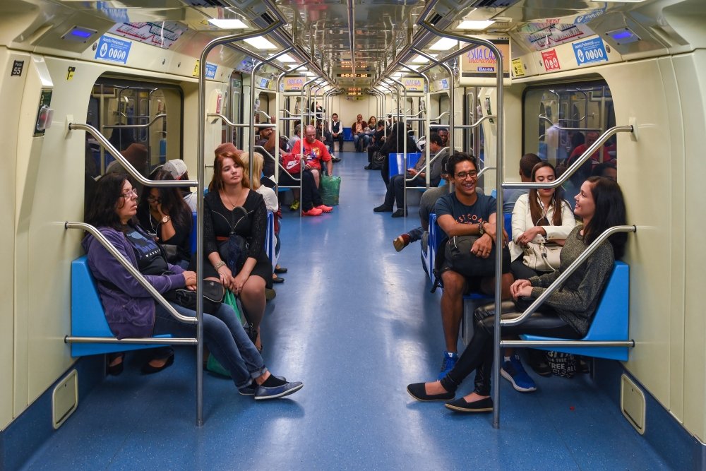 Wealthy Families in São Paulo Ditching Cars for Public Transportation