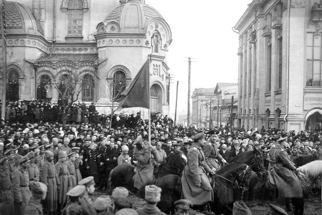(Not Only a) Russian Revolution: Centennial Meditations