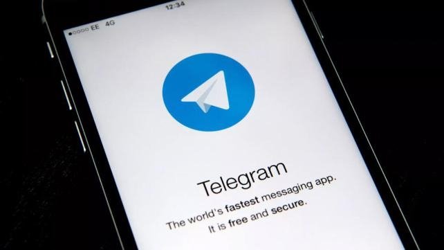 Russia’s War on Telegram and What It Tells Us about Russian Politics