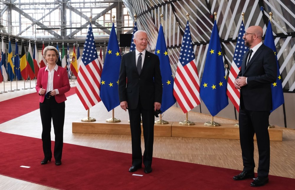 Biden welcome by von der Leyen