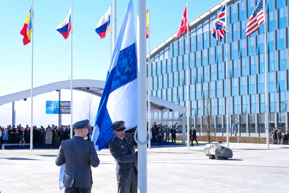 Finland installing Finnish flag at NATO