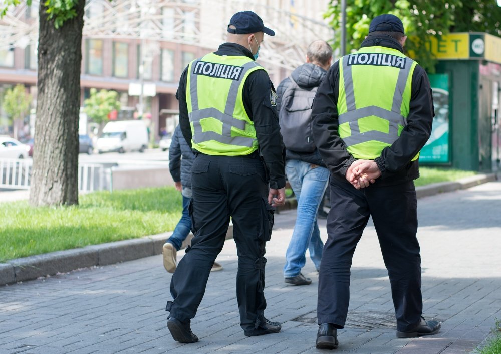 Ukrainian police from behind, June 2020