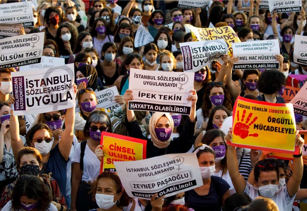 Women Protest Istanbul