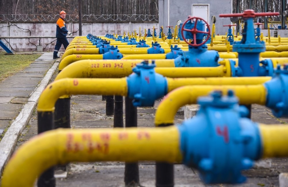 Gas pipes