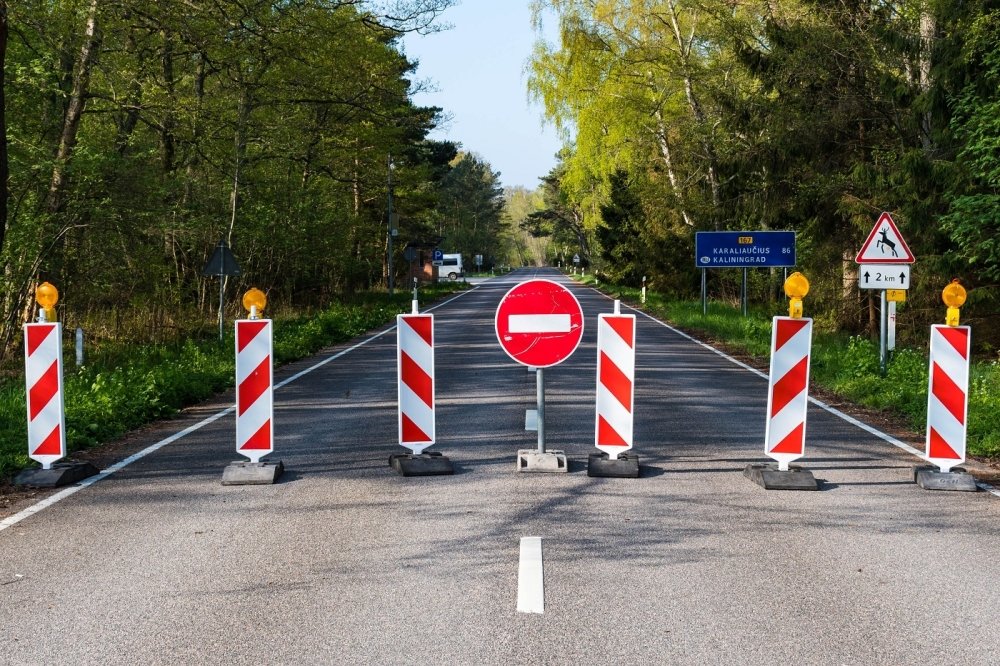 Road block at Lithuanian - Russian border