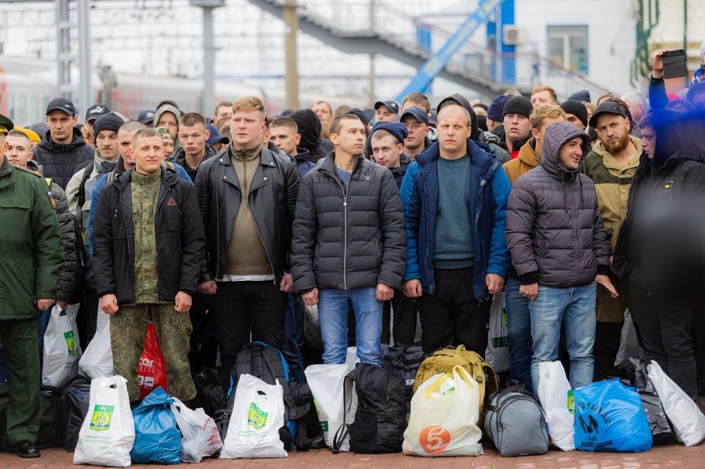 Russian conscripted men