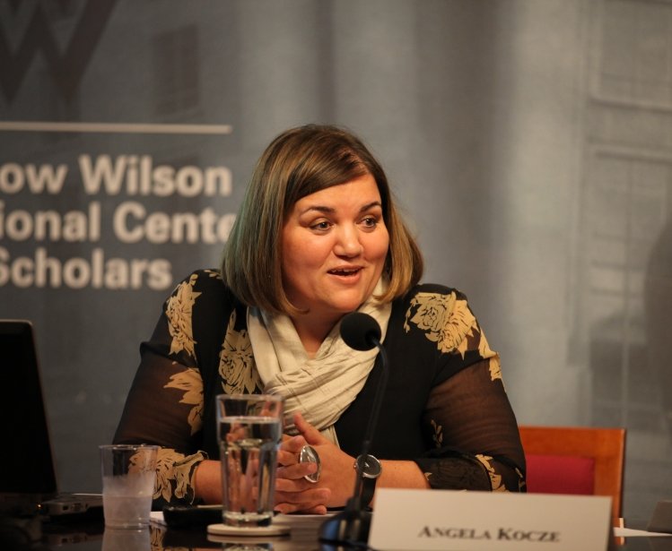 Ion Ratiu Democracy Awardee, Angela Kocze, Speaks for VOA's Press Conference USA
