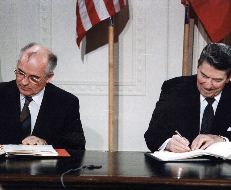 Gorbachev and Reagan sign the INF Treaty on December 8, 1987. Source: Ronald Reagan Presidential Library, ARC Identifier 198588.