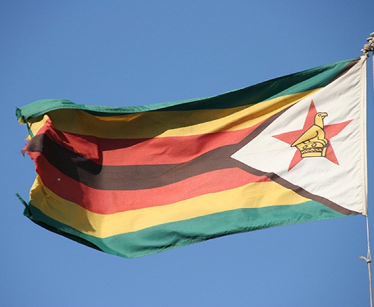 Zimbabwe flag att T Feuerborn w700