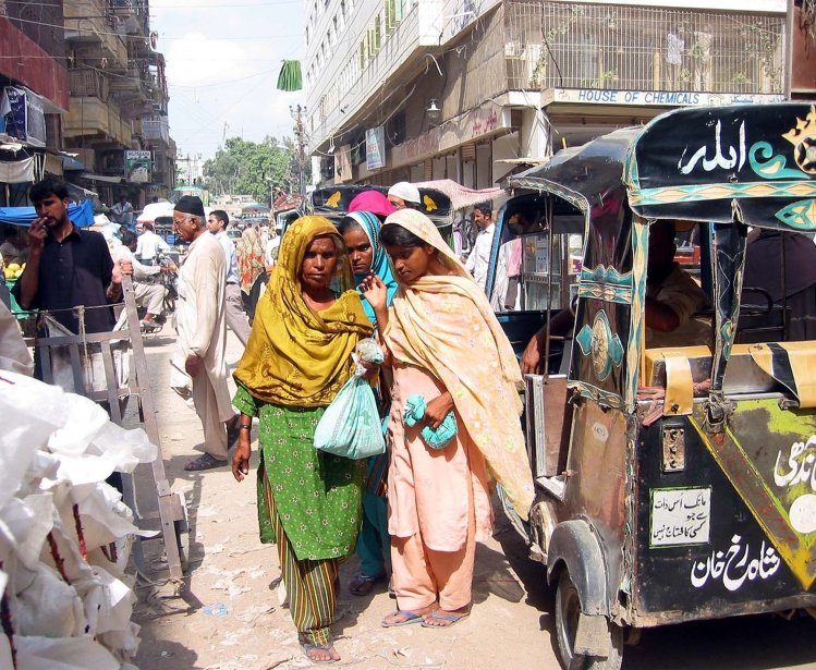 Violence and Gender: The Other Side of Pakistan’s Urban Unrest