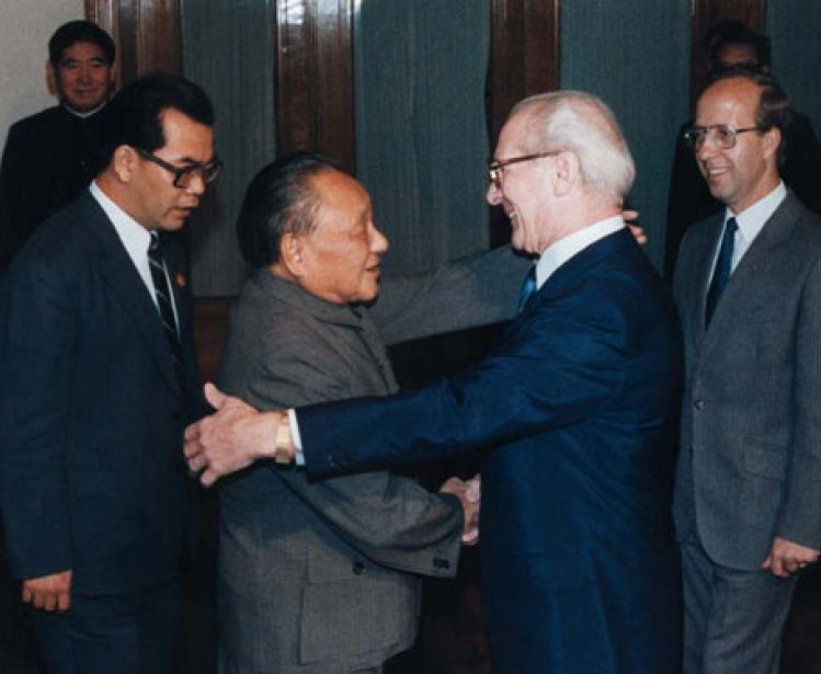 Beyond Moscow: East German-Chinese Relations during the Cold War