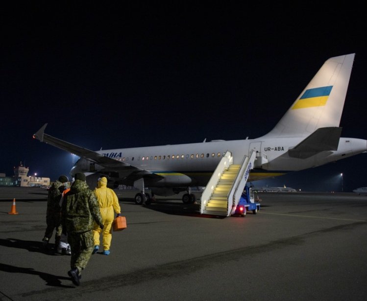 The plane of the President of Ukraine transported 33 Ukrainians, who were unable to return home due to border closure caused by quarantine, from Austria to Boryspil International Airport (Kyiv)