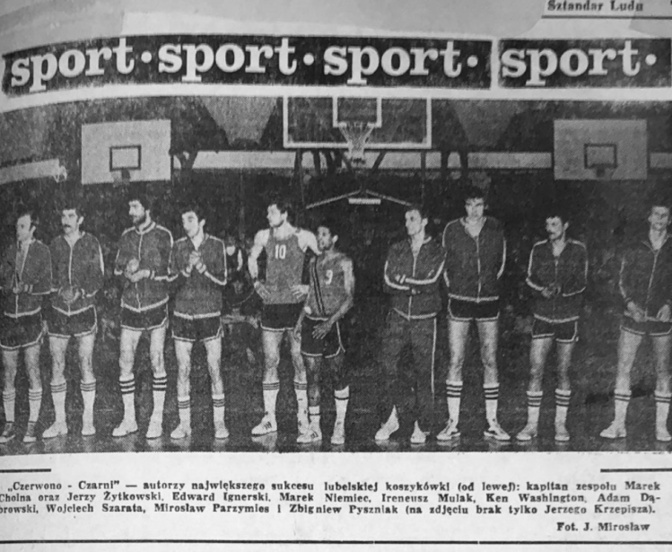 Newspaper article featuring Kent Washington's Polish basketball team