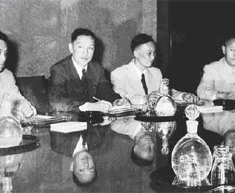 Chinese negotiators at the Sino-American Ambassadorial talks in Geneva in 1955.