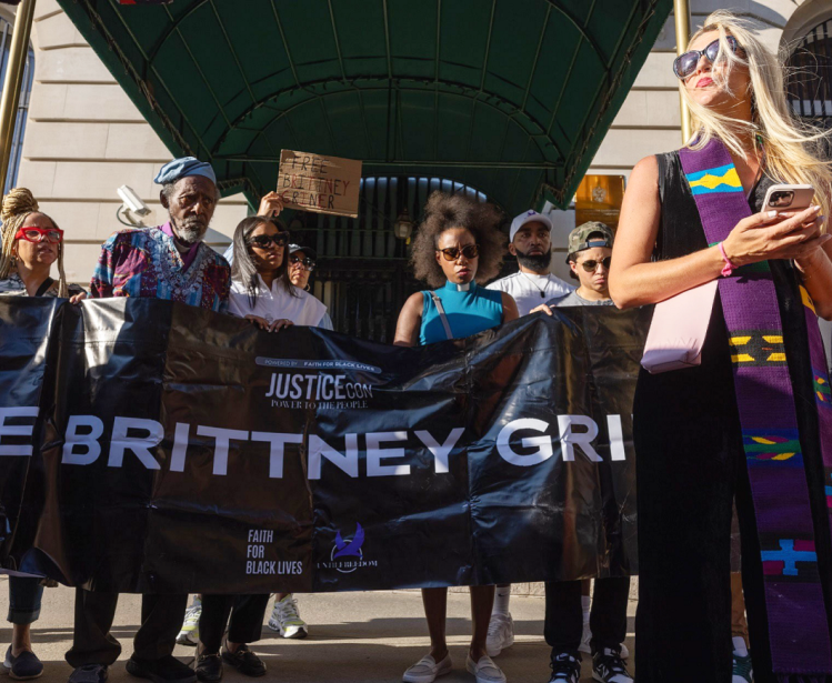 NEW YORK, N.Y. – June 29, 2022: Rev. Amanda Hambrick Ashcraft, right-foreground, speaks at a vigil for Brittney Griner held outside the Consulate-General of Russia in New York City.