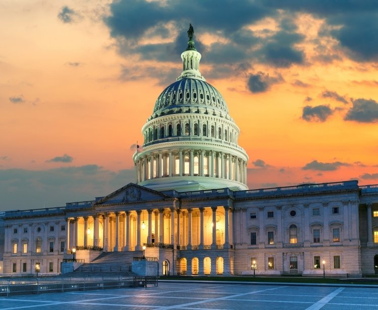 Image of the US Capitol Building at Dusk