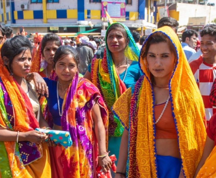 Indian bhil tribal man women crowd during Bhagoria Festival Jhabua districts of Madhya Pradesh India