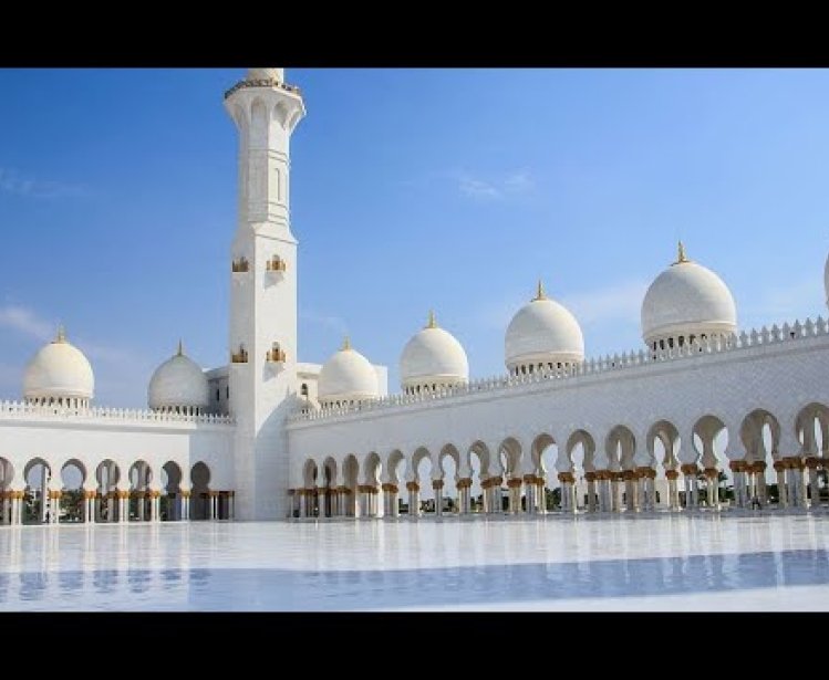 Ramadan in the Age of Pandemic: Islam and COVID-19