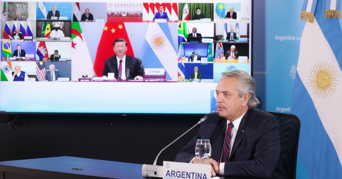 Argentina y los BRICS: ¿una tormenta o un puerto en una plataforma de lanzamiento geopolítica?