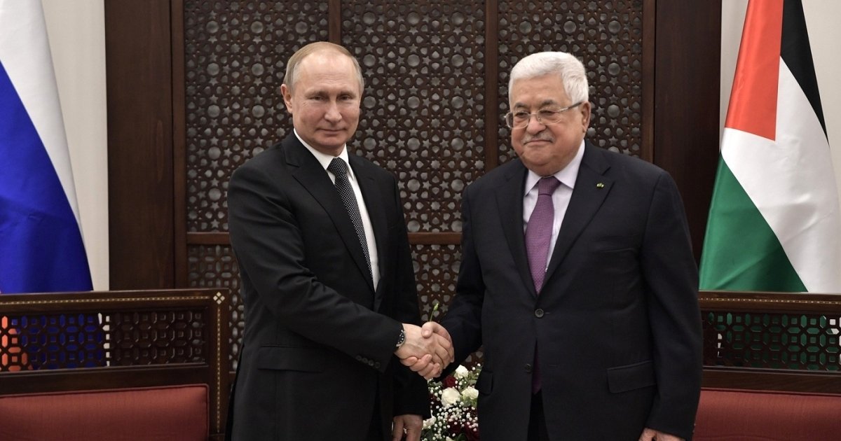 Mahmoud_Abbas_and_Vladimir_Putin_%282020