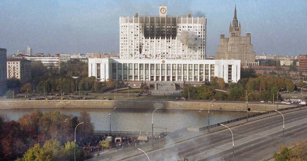 какое событие произошло в октябре 1993 года в москве
